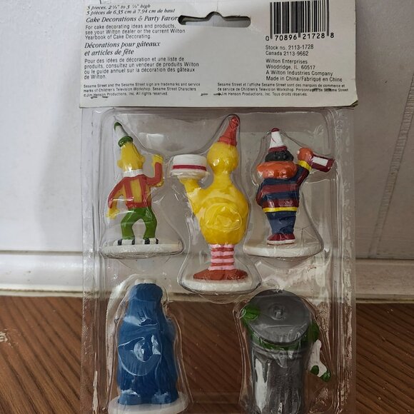 Wilton Sesame Street Cake Toppers/Party Favours - Picture 3 of 3